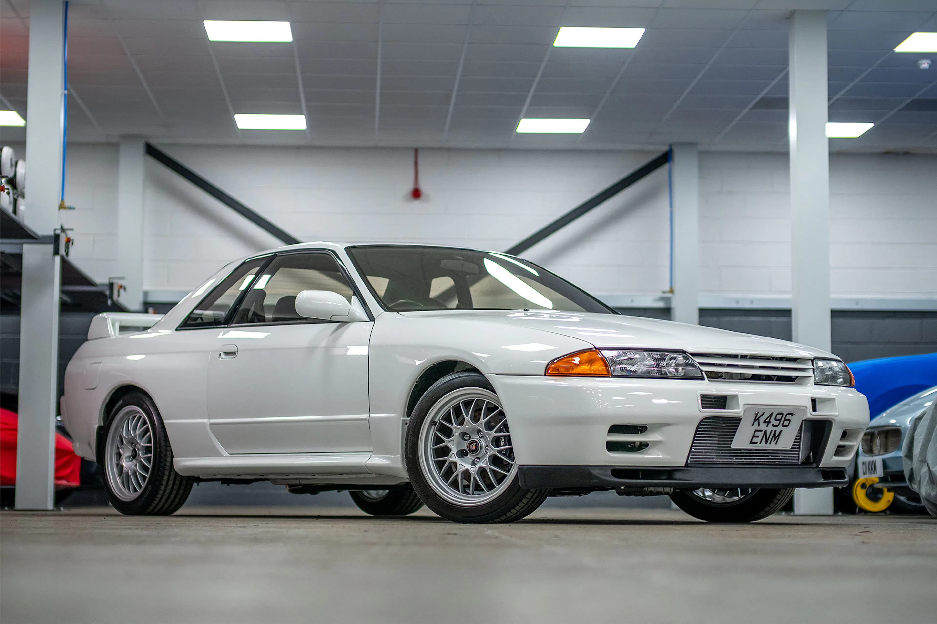 絶版品　AUTO art Nissan Skyline GT-R (R32) 絶版品 AUTO art Nissan Skyline GT-R (R32) 【公式通販】